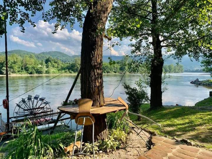 Apartman Kapetana luka Ljubovija Luaran gambar