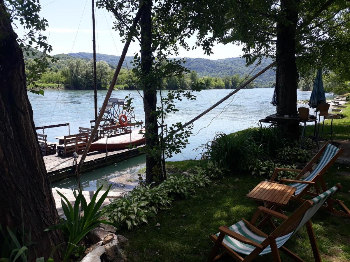Apartman Kapetana luka Ljubovija Luaran gambar