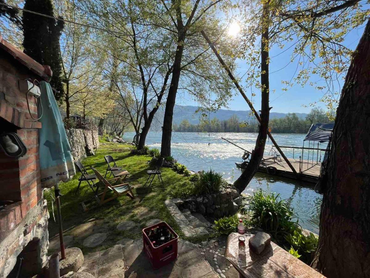 Apartman Kapetana luka Ljubovija Luaran gambar
