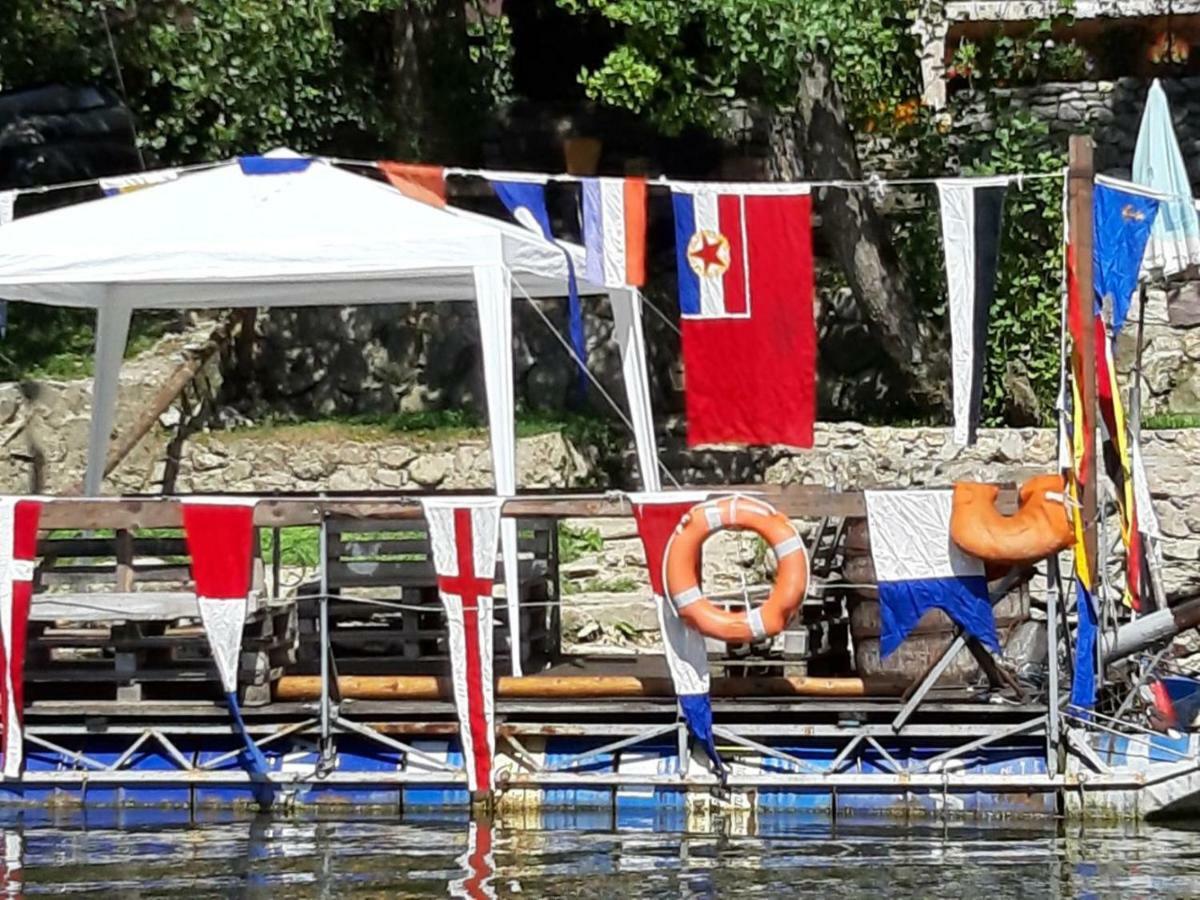 Apartman Kapetana luka Ljubovija Luaran gambar